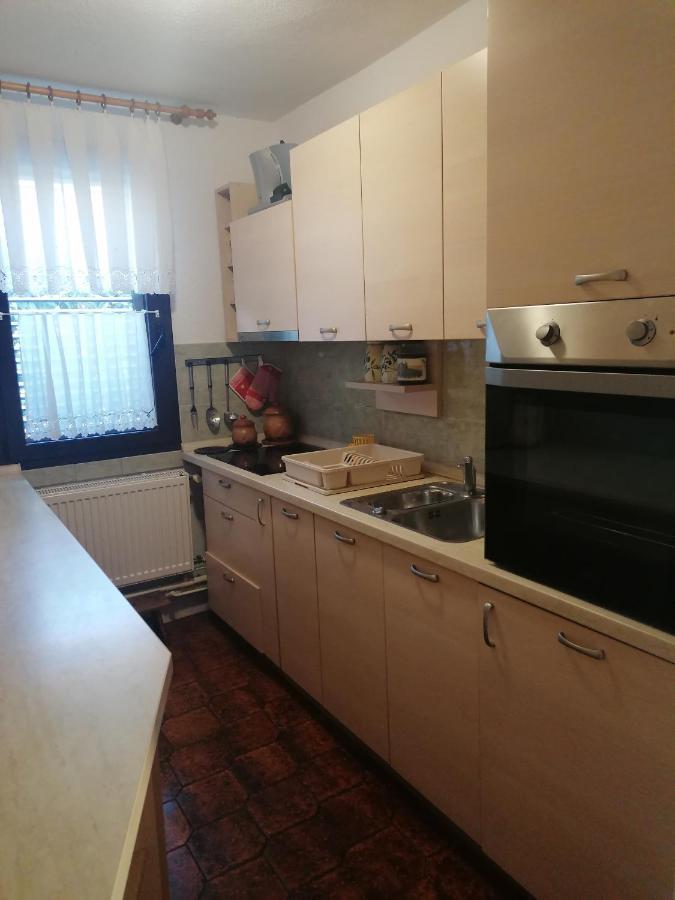 Apartment Villa Angelina, 70M From The Beach, Free Parking Novigrad Istria Esterno foto